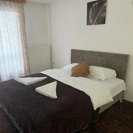 Planinska Kuca 3* Vlasic